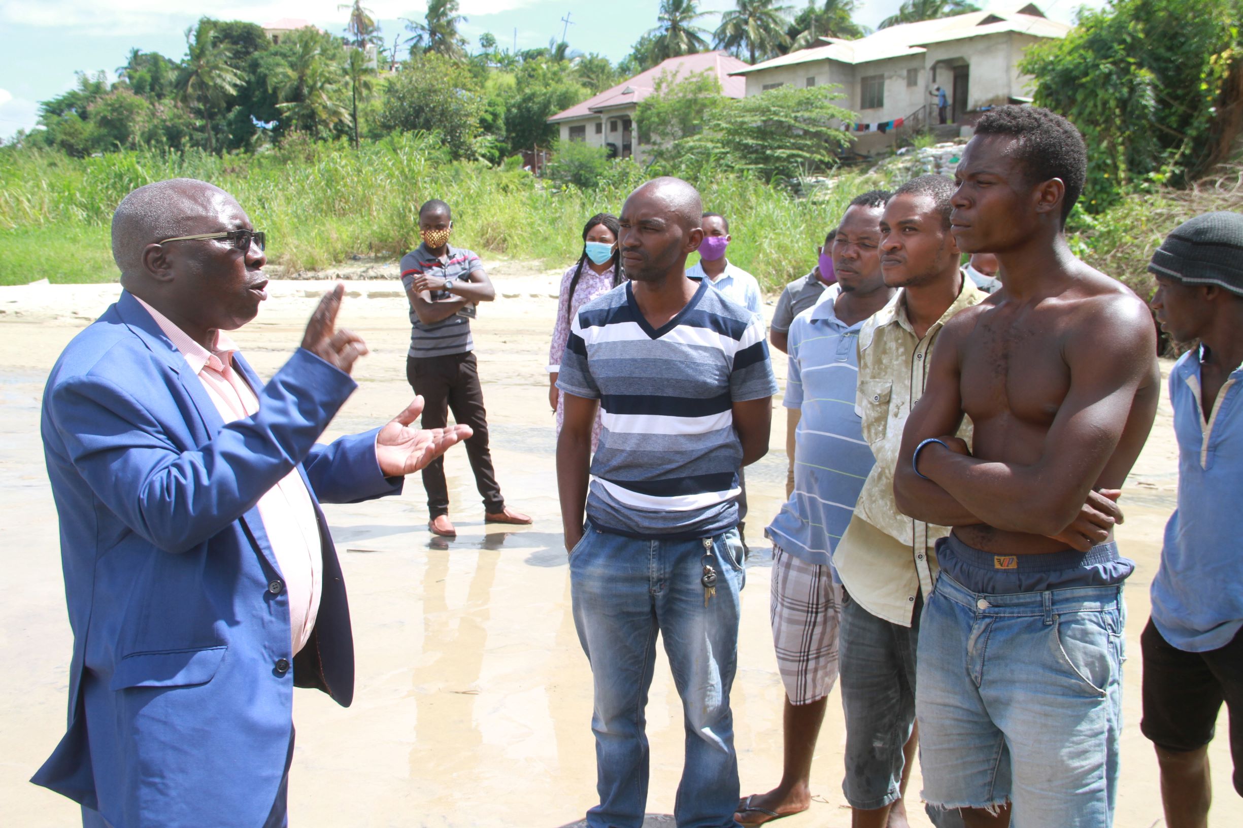 NEMC  yataka taasisi zishirikiane kuratibu uchimbaji mchanga katika mito cover image